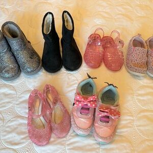 9T TODDLER GIRLS SHOE LOT 9 PAIRS !!!!- GOOD CONDITON